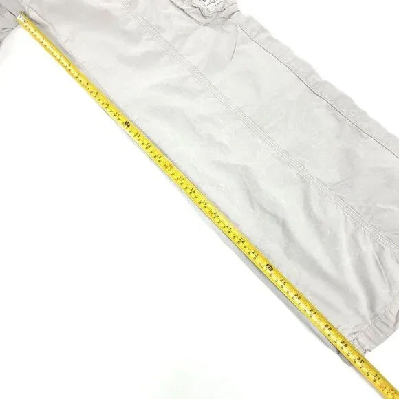 URBAN OUTFITTERS BDG 90s Baggy Cargo Wide Leg Parachute Pant Gorpcore Small - Picture 4 of 10